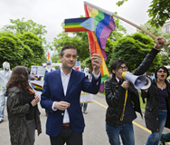В Полша избраха първия кмет, открито заявил, че е гей