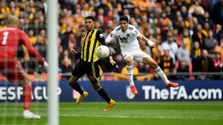 Звездата на Уулвс Раул Хименес не е особено очарован от