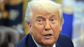 Администрацията на президента на САЩ Доналд Тръмп обмисля да наложи