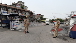 Партия от управляваната от Индия част на Кашмир обжалва пред