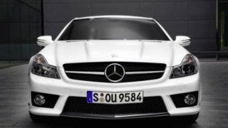 SL 63 AMG Edition IWC - среща на скорост и време