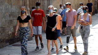 Испания регистрира 3594 новозаразени с коронавирус през последното денонощие съобщава