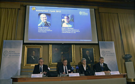 Американец и французин си поделят Нобеловата награда за физика