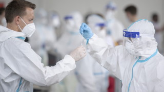 Австрия започна пробно тестване за коронавирус в малкия град Анаберг Лунгец