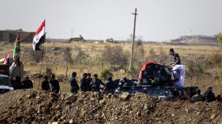 Ирак заявява, че са превзели въздушната база в Киркук от кюдските войски