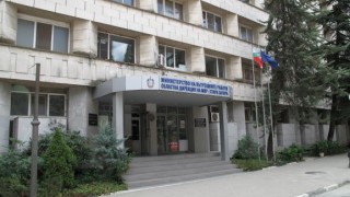 Двама полицейски служители от Стара Загора са временно отстранени от