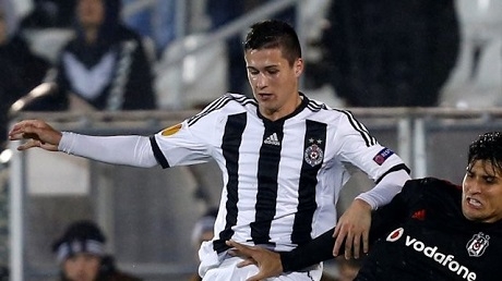 Челси подписа с 18-годишен талант от Партизан