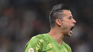 Вратарят на Флуминензе Фабио изравни рекорда на легендарния Питър Шилтън за