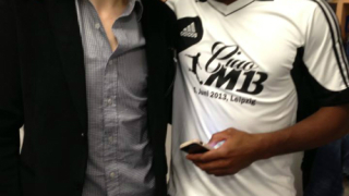 Бербо се кипри до Дрогба