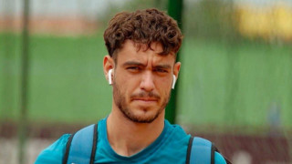 Динко Динев се класира за четвъртфиналите на турнира на клей