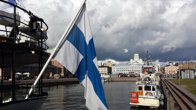Финландия експериментира с €560  безусловен базов доход