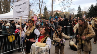 Стотици желаещи се събраха в Борисовата градина днес за да