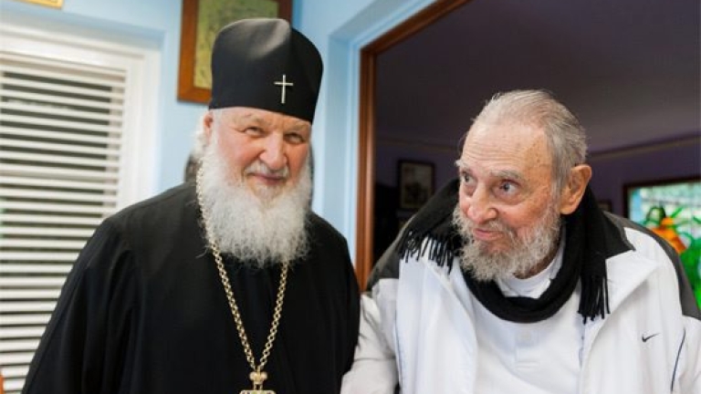 Фидел Кастро: Историческата среща Кирил-Франциск даде надежда на хората