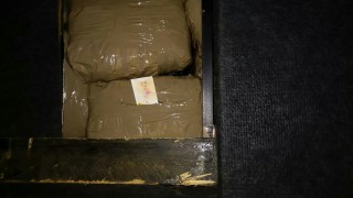 Задържаха марихуана за близо 140 000 лева на ГКПП Капитан