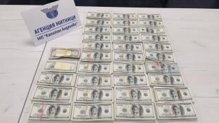 Митничарите намериха недекларирана валута за над 600 хил. лв. на ГКПП "Капитан Андреево"