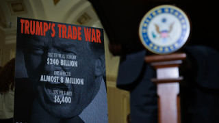 Върховният съд на САЩ заяви в петък че митата наложени