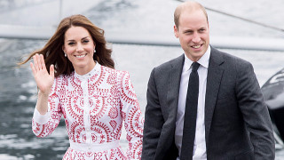 Принц Уилям и съпругата му Кейт Мидълтън очакват третото им дете