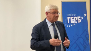 Когато с екипа ми дойдохме много областни болници бяха в