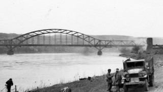 Мостът, който спаси Европа от атомната бомба