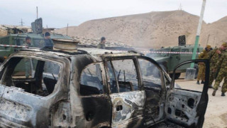 Най малко 17 души загинаха след като бойци на ДАЕШ нападат