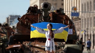 Съюзниците на Украйна са загрижени че войната прераства в продължителен
