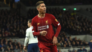 Нападателят на Ливърпул Роберто Фирмино поднови тренировки след като получи