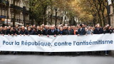 100 000 казаха "не" на антисемитизма на протест в Париж 
