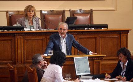 Много закъсняло олевяване на ГЕРБ, установи Местан