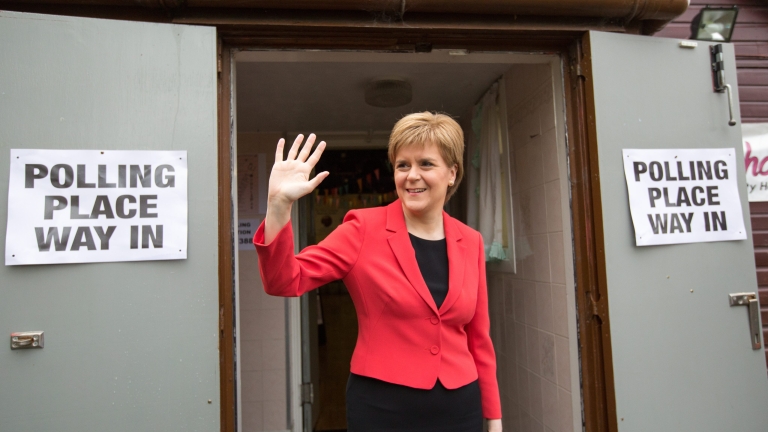 Премиерът на Шотландия критикува британската кампания "за" оставане в ЕС
