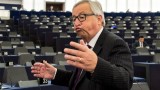 Европарламентът става за смях, атакува Юнкер при "престрелка" с шефа на ЕП