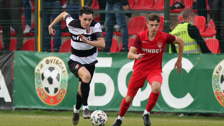 Локомотив (Пловдив) - Царско село, Минчев наказа два пъти бившия си отбор