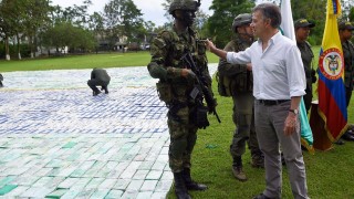 Рекордни 12 тона кокаин задържаха в Колумбия