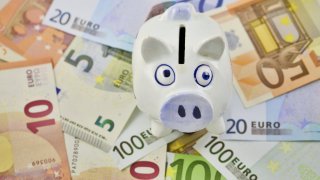 ЕЦБ призна: Ролята на еврото в световната финансова система намалява   