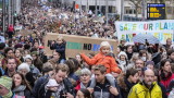  Хиляди протестиращи в Брюксел приканват за битка с климатичните промени 