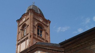 Осветиха новия златен купол на храма "Св. Георги" в Одрин