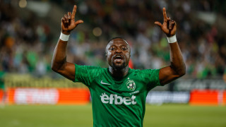 Ганайската звезда на Лудогорец Бърнард Текпетей може да