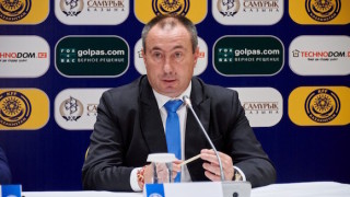 Българският специалист Станимир Стоилов подписа договор като селекционер на Казахстан