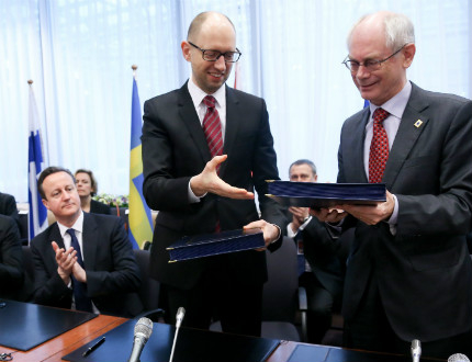 Киев и ЕП ратифицират споразумението за асоцииране
