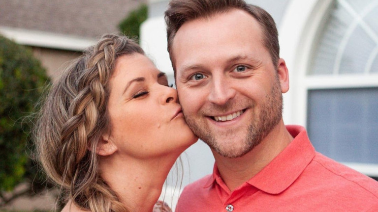 Жената, която твърди, че изневярата на съпруга ѝ е спасила брака им