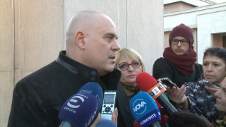 Майката на Николай Банев също ще бъде привлечена към наказателна