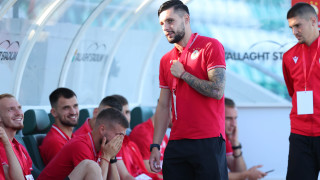 Защитникът на ЦСКА Иван Турицов пристигна във Военния клуб където червените