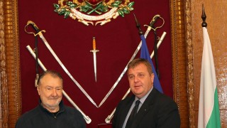 Награден знак За принос към Министерството на отбраната и почетна