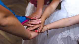 Повече от 800 двойки сключиха брак на Великден в една