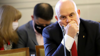 Президентът се е объркал мафията е в политиката Това