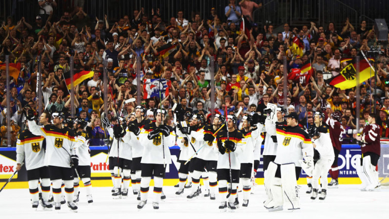 Германия победи Финландия и избяга от Русия на Световното по хокей на лед