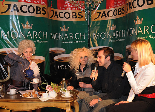 Jacobs Monarch представи нов вкус мляно кафе – Jacobs Monarch Intense