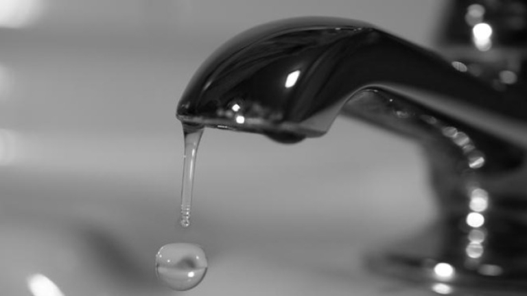 Община Своге обяви бедствено положение заради спиране на водата, съобщава