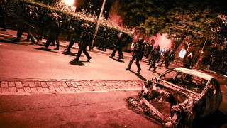 471 задържани отчита френската полиция тази нощ след поредни протести