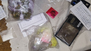 Четири лица са задържани при акция срещу наркоразпространението в София