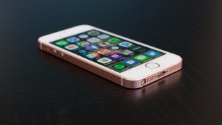 Ще пусне ли Apple нов, по-малък iPhone?